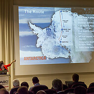 Antarctica2: Mit dem Traktor zum S&uuml;dpol