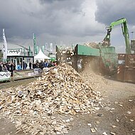 RecyclingAKTIV und TiefbauLIVE erhalten Spezial-Know-how