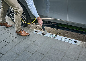 Ladebordstein: neue L&ouml;sung f&uuml;r urbane Ladeinfrastruktur