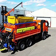 K&Uuml;PPER-WEISSER bietet mit FlexiWet&reg; interessante L&ouml;sungen zur pr&auml;ventiven Streuung 