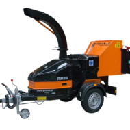 Pronar: Neuvorstellung des MR-15 Holzh&auml;ckslers