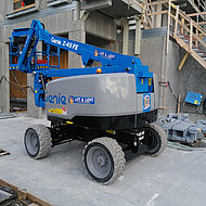 Gelungener Start der Genie-Z-45-FE-Hybrid-Gelenkteleskopb&uuml;hne