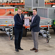 Landschaftsgestaltung mit Laubsauganh&auml;ngern: Foresteel erh&auml;lt EU-Typgenehmigung