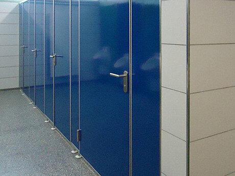 Neue Schultoilette f&uuml;r entspanntes Lernen