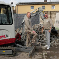 Hamburger GaLaBauer setzt auf Takeuchi-Bagger TB 320