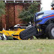 M&uuml;thing Mulcher mit MU-Vario&reg; System: Allrounder f&uuml;r die Sport- und Golfplatzpflege 