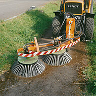 Sobernheimer: Wildkrautbewuchs effektiv beseitigen