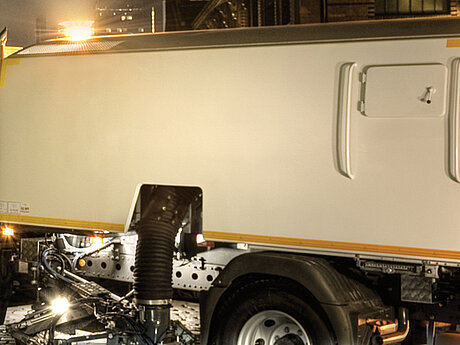 HELLA erweitert Sortiment f&uuml;r Kommunalfahrzeuge und Sonderaufbauten 