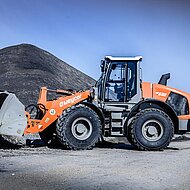 weycor: Atlas Hamburg zeigt XXL-Radlader AR 620 auf NordBau