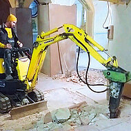 YANMAR Bagger mit Elektroantrieb