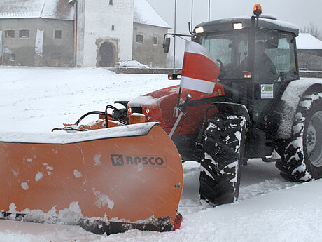 RASCO feiert Jubil&auml;um: 1000. MOSOR PK Schneepflug hergestellt