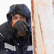 Schutz bei Schmuddelwetter &ndash; IMP von ambratec impr&auml;gniert Arbeitskleidung