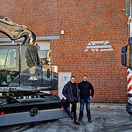 MX17G: schlagkr&auml;ftiger Citybagger f&uuml;r Netzversorgungs-Unternehmen