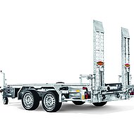 Baumaschinentransporter von B&ouml;ckmann unterst&uuml;tzen jedes Bauvorhaben