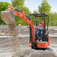 Kiesel liefert zehn Hitachi ZX17U f&uuml;r das Ravensburger Spieleland