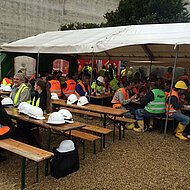 Gardemann leistet Beitrag zur Unfallpr&auml;vention auf Gro&szlig;baustelle