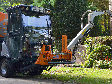 Citymaster 600 und Multicar mit Beregnungssystemen f&uuml;r Blumen, B&uuml;sche und B&auml;ume