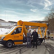 PALFINGER &uuml;bergibt Hubarbeitsb&uuml;hne P 250 BK an Wilmes Mietservice