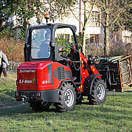 Sch&auml;ffer Elektrolader sorgen f&uuml;r sauberere Luft in Paris