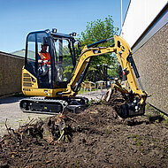 Zeppelin zeigt L&ouml;sungen f&uuml;r den Garten- und Landschaftsbau