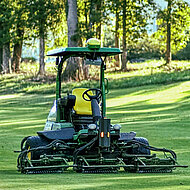John Deere und Precision Makers: Autonome L&ouml;sungen f&uuml;r den Golf Bereich