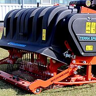 Wiedenmann: Werkzeuge f&uuml;r die Rasenpflege jetzt auch online erh&auml;ltlich