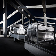 Flexibel durch den Arbeitsalltag mit Pritschenboxen von FLEXMO