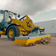 MultiClean-Serie weiterentwickelt – vollverzinkte Schiebebesen mit neuer Ausstattung