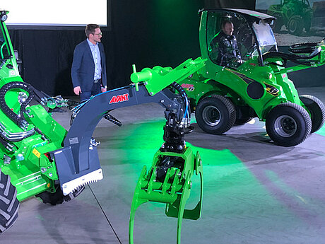 Vom neuen Kompaktlader bis zum Anbauger&auml;t: AVANT erweitert Portfolio