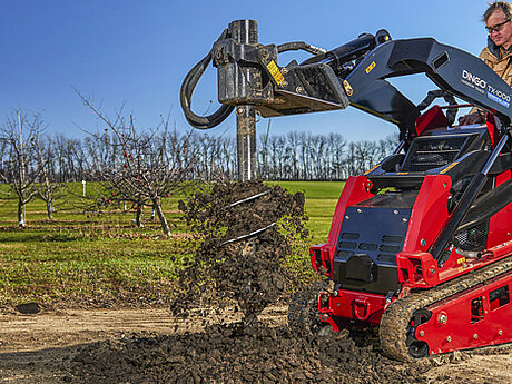 Toro setzt Ma&szlig;st&auml;be mit neuem Kompaktnutzlader Dingo TX1000