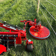 Neues Zaunmulchger&auml;t humus WZM