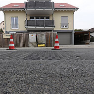 Stolperfallen adieu: fl&auml;chenb&uuml;ndige Schachtabdeckungen ohne H&ouml;hen und Tiefen