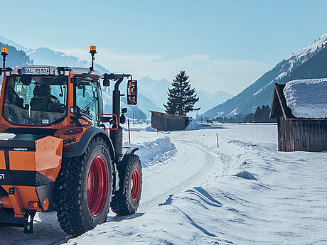 Kugelmann: Mit neuer selbstlade Streumaschine auf der IFAT
