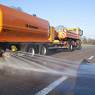 Effektiver und umweltfreundlicher Winterdienst mit dem neuen DAMMANN-Solespr&uuml;her