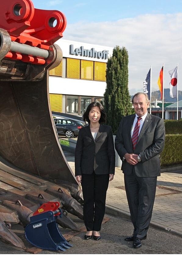 Erfolgreiche Nachfolgeregelung mit KOMATSU