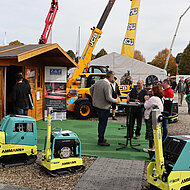 Baumaschinenh&auml;ndler verzeichnet erfolgreiches Wochenende am Gallimarkt