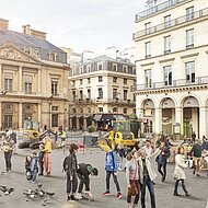 Volvo CE pr&auml;sentiert auf der bauma  die elektrischen ECR25 und L25