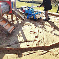 Sandreinigung: Stadt Aurich setzt Baby Tapiro von fiorentini ein