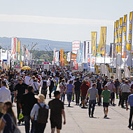 Von Mähroboter-Schwärmen und teilautonomen Baumaschinen bis zu Winterdienst-Apps