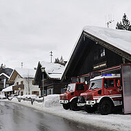 Daimler AG: Ein Allesk&ouml;nner gegen Schnee und Eis - Der Unimog im Dauerbetrieb