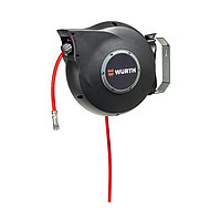 Stolperfallen in Werkst&auml;tten vermeiden mit dem neuen Druckluft-Sicherheitsschlauchaufroller von W&uuml;rth 