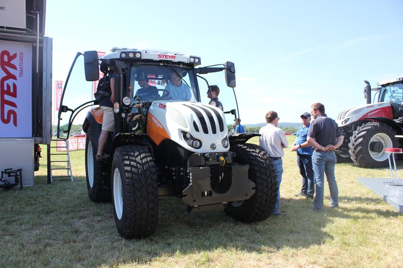 Steyr Expert CVT-Traktoren mit neuen Funktionen