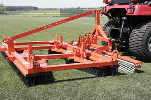 Wiedenmanns Terra Brush ist jetzt mit einem B&uuml;rstenkern aus Kunststoff ausgestattet, der wetterunempfindlicher und langlebiger ist (Foto: Wiedenmann)&ldquo;