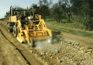 Der P&Ouml;MA- Steinbrecher SB 182