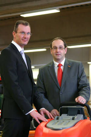 Sascha Hintze (links) verst&auml;rkt ab 2011 das Ausbilder-Team der 