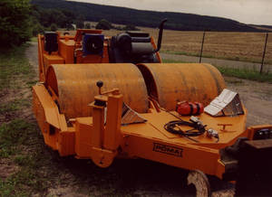 P&Ouml;MA &ndash; Anh&auml;nge &ndash; Vibrationswalze ARW 200