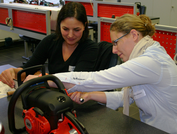 Dolmar Schulungsprogramm f&uuml;r Motoristinnen
