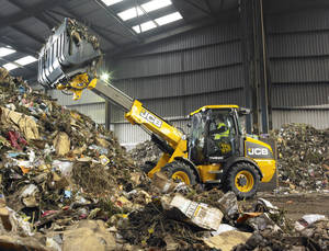 JCB Teleskoplader TM220 &ndash; 6.040 kg, 56 kW / 75 PS