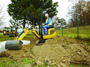 Der neue Mikrobagger von Cat – unverzichtbar bei Sanierung, Abruch,in GaLaBau und Vermietung Der neue Mikrobagger von Cat – unverzichtbar bei Sanierung, Abruch,in GaLaBau und Vermietung