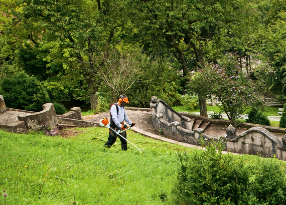 Neue Motorsensen STIHL FS 240 C-E und FS 260 C-E